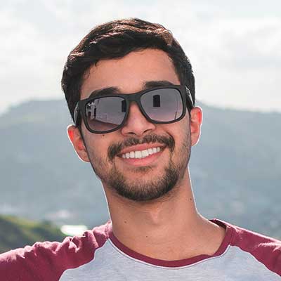 Mustafa Y.